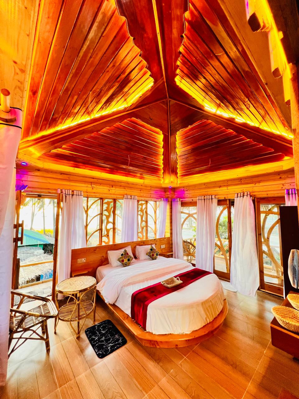 অরুনিকা Interior